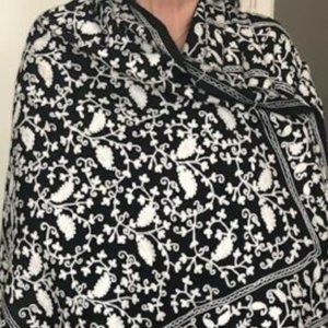 Couture Hand Made Black And White Wrap Shawl